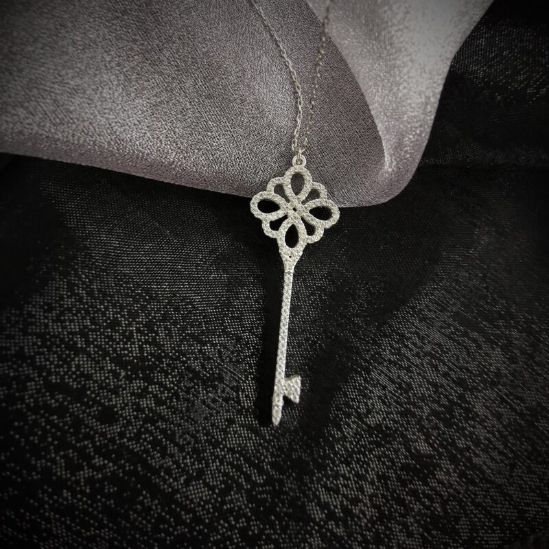 HSF000108CO Collier Nikolina - 1