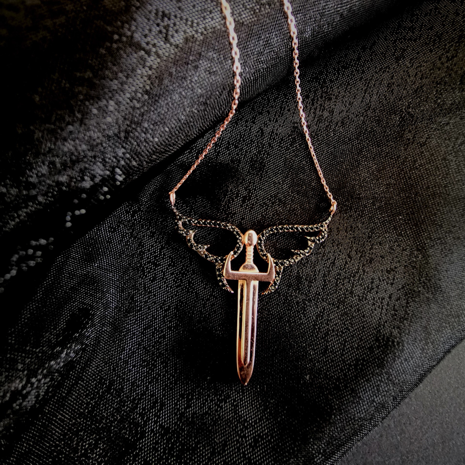 CRF000117CO Collier Provocation Noir - 3 CRF000117CO Collier Provocation Noir - 3