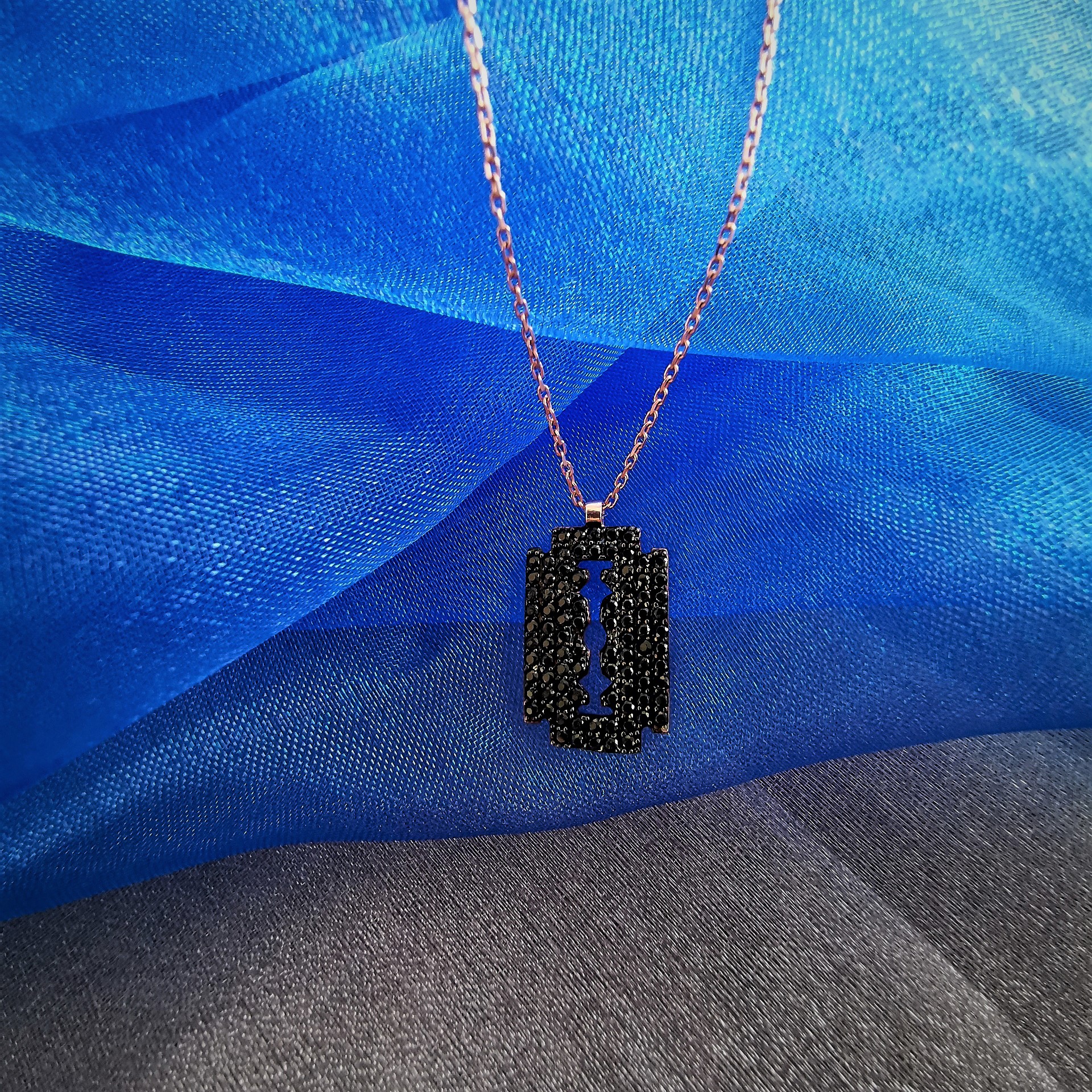 HSF000116CO Collier Gilly - 2 HSF000116CO Collier Gilly - 2