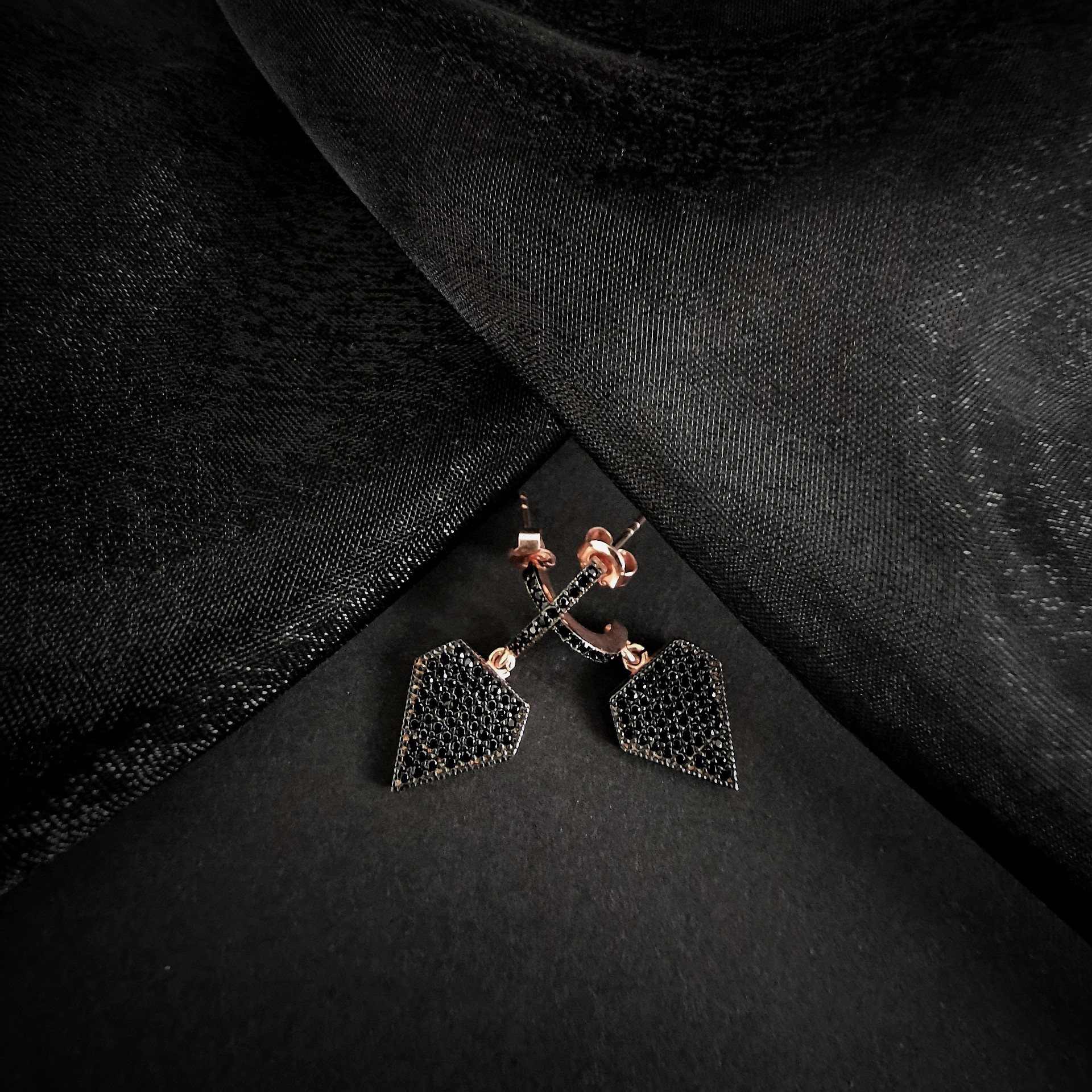 NJF000103BO Boucles d'oreille Larme Noires - 2 NJF000103BO Boucles d'oreille Larme Noires - 2