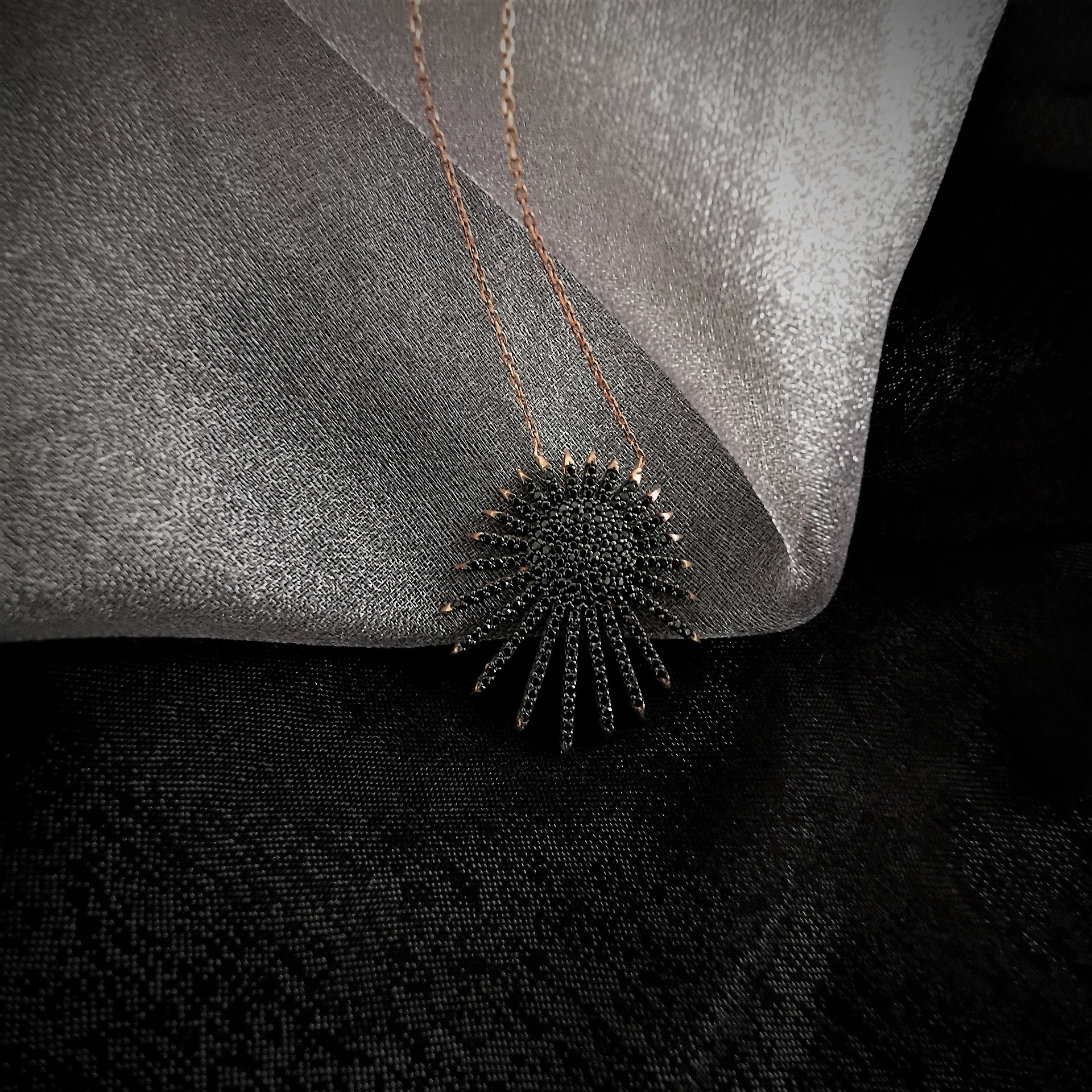 HSF000110CO Collier Zuri Noir - 3 HSF000110CO Collier Zuri Noir - 3